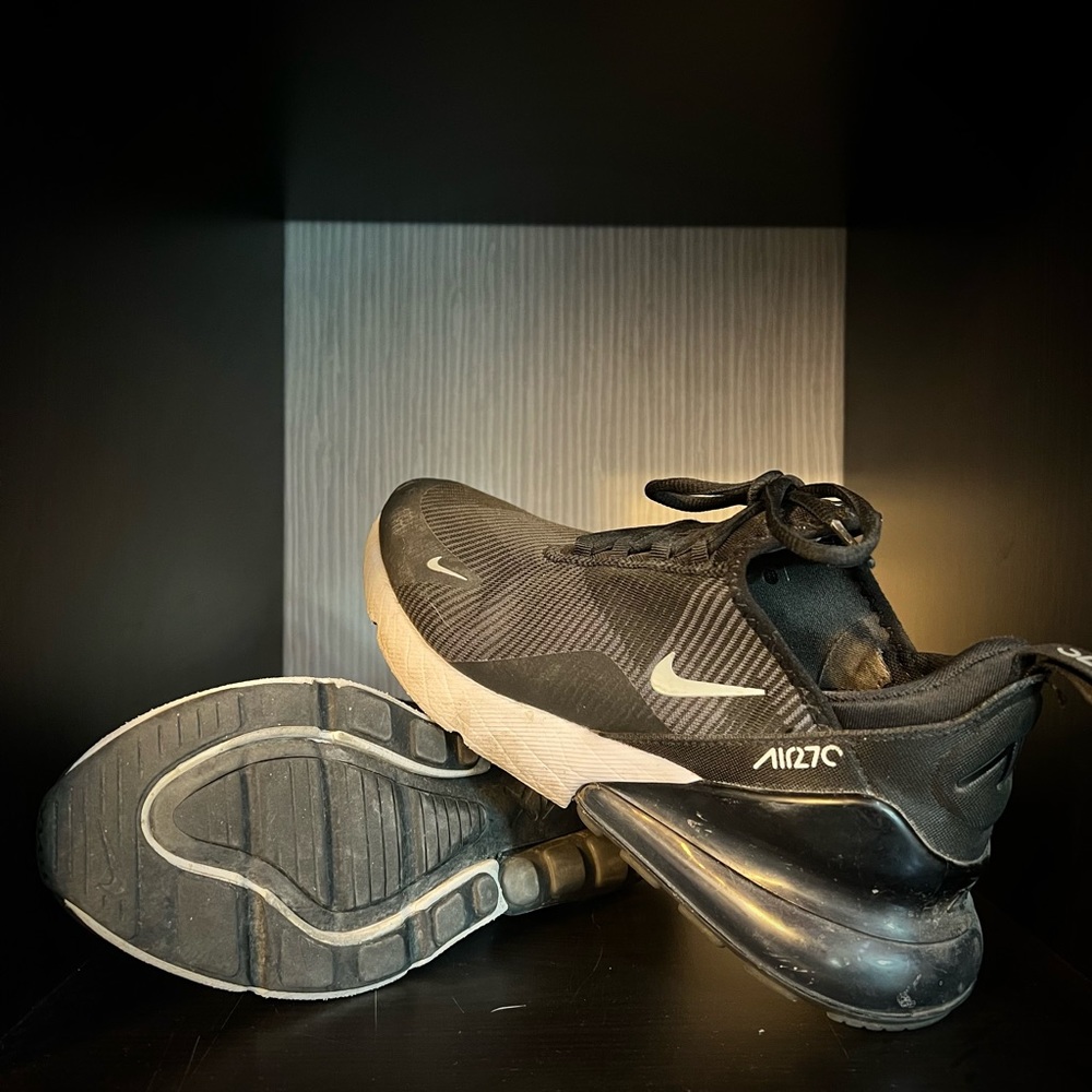 Nike Airmax 270 size 6.5